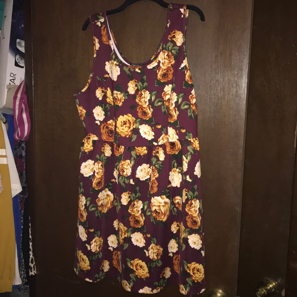 Forever21 burgundy floral dress